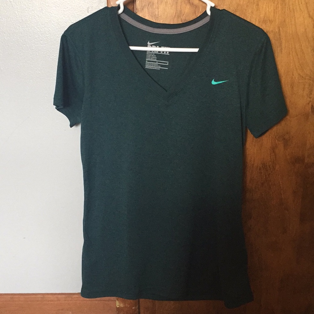 Nike dri-fit v-neck
